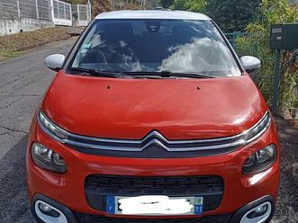 auto moto / voiture d'occasion