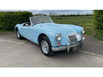 1960 mg mga bleu conduite à droite in royaume-uni - a ven...