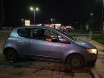 mitsubishi-colt-2011-o-5-600-o-id