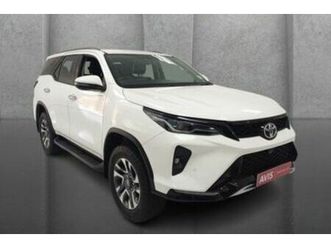 2024-toyota-fortuner-2-4-gd-6-r-b-auto