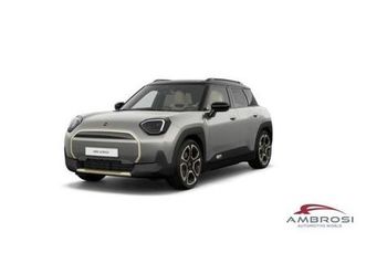 mini aceman electric e favoured