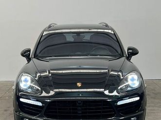 porsche cayenne turbo v8 - 500 hp sportpacket