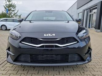 kia cee´d 1,5 t-gdi top