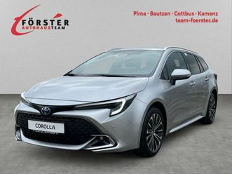 toyota-corolla-ts-2-0-hybrid-teamplayer-technik-pak