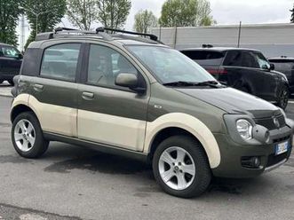 fiat panda 1.3 mjt 16v dpf 4x4 climbing del 2011 usata a massarosa