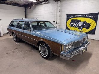 OLDSMOBILE CUSTOM CRUISER 1987-oldsmobile-custom-cruiser