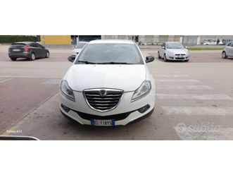 lancia delta 2012 1.6 105