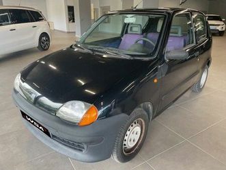fiat seicento 1,1l 54cv/din young 4cv/fiscaux 3 portes