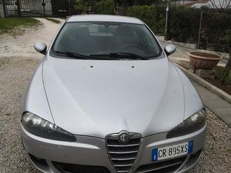 alfa romeo 147 - 2005