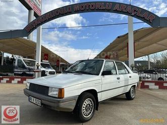 RENAULT R9 1-4-broadway