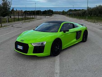 r8 coupe 5.2 v10 fsi plus quattro s-tronic