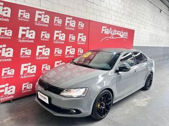 volkswagen-jetta-2-0-tsi-highline-200cv-gasolina-4p-tiptronic-2013