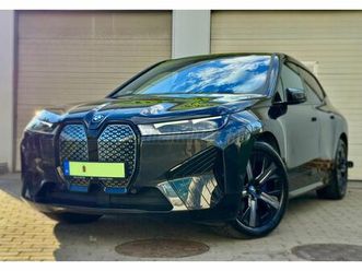 bmw-ix-xdrive40-74-1kwh-teljes-kovedofolia-afa-s-ujszeru