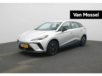 mg mg4 electric - standard 51 kwh | carpay | adaptive cruise control | led koplampen | parkeersensoren |