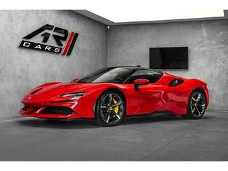 ferrari sf90 lift, kamera kupé - kupé hybridní - benzin