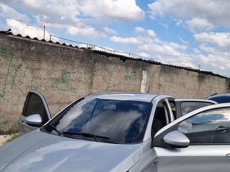 FIAT ARGO fiat-argo-1-0-drive-flex-5p