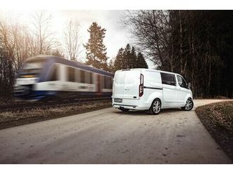 ford-custom-rs-camper-stealth-camper-rsc