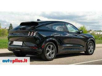 ford-mustang-mach-e-74-kwh-off-road-crossover