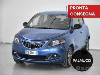 lancia ypsilon 1.2 69 cv 5 porte gpl ecochic