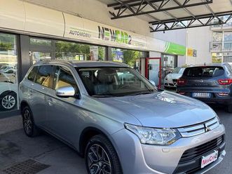 mitsubishi outlander 2.2 di-d 4wd instyle 7posti