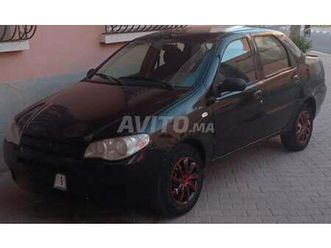 fiat albea essence manuelle 2011 à youssoufia