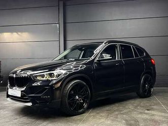 xdrive25e-hybrid-all-black-full-options-camera