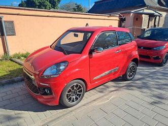 ligier-js-50-l-45km-h-mopedauto-2015