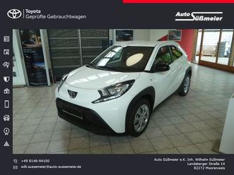 toyota aygo x play 5-türer *pflegedienst edition*