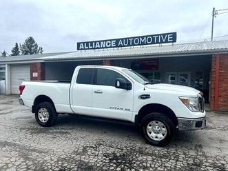 used 2017 nissan titan xd sv