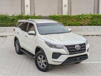 toyota-fortuner-2021-gcc-4x4-v4-2-7l-in-perfect-condition-dubizzle-dubai