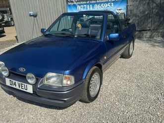 1.6 xr3i two-tone 2dr