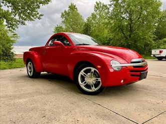 used 2004 chevrolet ssr ls
