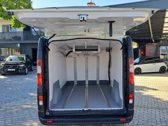 <li class=breadcrumbs-module_list-item__zg-6q renault trafic 2.0 dci l2h1 isótermica frigorifica </ol>