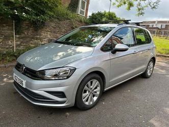 volkswagen-vw-golf-sv-sportsvan-2018-1-5-tsi