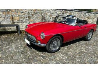 1978-mg-mgb-rouge-manuel-5-vitesses-conduite-a-droite-in