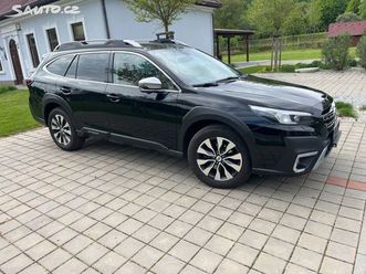subaru outback awd 2,5i touring tažné, kůže