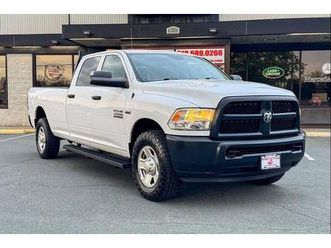 used 2017 ram 3500 tradesman crew cab 4x2 8' box