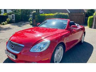 2001 lexus sc rouge automatique, 6 vitesses conduite à dr...