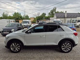 vw-t-roc-style-4motion-dsg-150-ps-panorama-navi-1-ruka-kamera-acc-2018-god