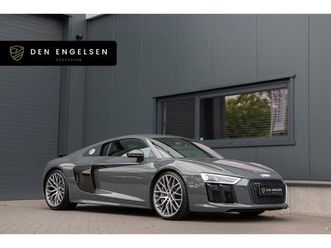 audi r8 5.2 fsi v10 quattro plus 610pk | ceramic brakes | b&o | carbon | camera | sportuitlaat | drive select | alcantara | keyless entry | 20