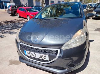 peugeot-208-style-1-4-hdi-68