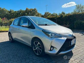 toyota yaris hybrid 1.5