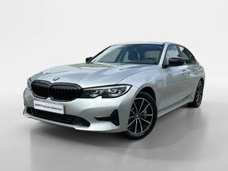 <li class=breadcrumbs-module_list-item__zg-6q bmw serie-3 330 e auto </ol>