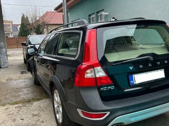 volvo xc70 xc 70 d5 (151 kw) awd summum geartronic