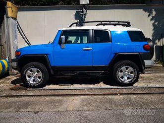 toyota fj cruiser- 2007