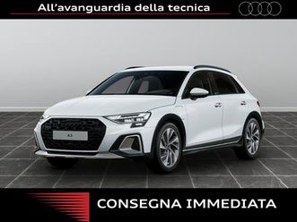 AUDI A3 BERLINE allstreet-1-5-tfsi-e-204cv-identity-contrast-s-tronic