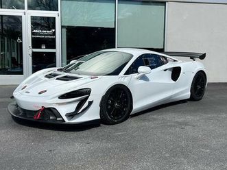 2023-mclaren-artura-gt4