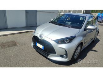 totota-yaris-1-0-benzina