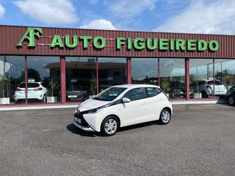 toyota aygo 1.0 x-play plus mm