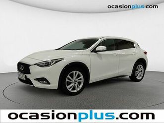 infiniti-q30-1-6t-premium-122-cv